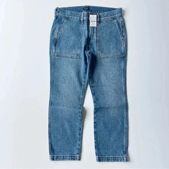 J. Crew Factory Petite Cropped Ankle Patch Pocket Jeans in Medium Wash 26P NWT - Picture 3 of 6